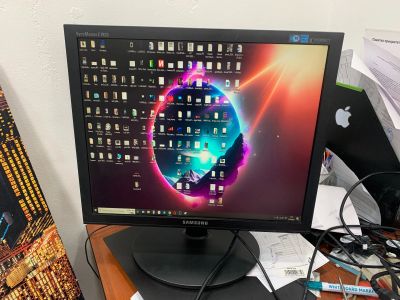Лот: 25079421. Фото: 1. Мониторы Samsung и LG 4:3 HD Исправны. ЖК-мониторы