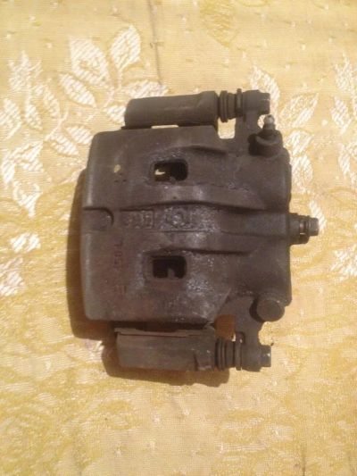 Лот: 9105001. Фото: 1. Суппорт Nissan x-trail передний. Тормозная система