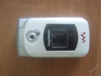 Лот: 1780875. Фото: 1. SonyEricsson W300i. Кнопочные мобильные телефоны