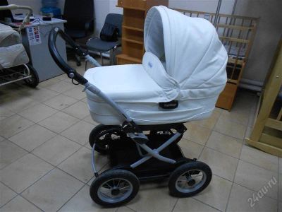 Лот: 2782162. Фото: 1. Коляска PegPerego. Коляски