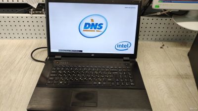 Лот: 13750214. Фото: 1. Игровой ноутбук DNS W170ER (18542... Ноутбуки