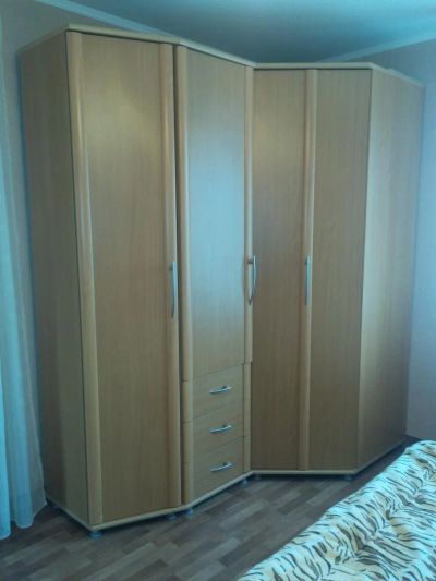 Лот: 5503797. Фото: 1. 2 Шкафа + комод + 2 тумбы. Шкафы, шкафы-купе