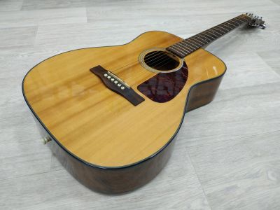Лот: 19929586. Фото: 1. Акустическая гитара из массива... Гитары