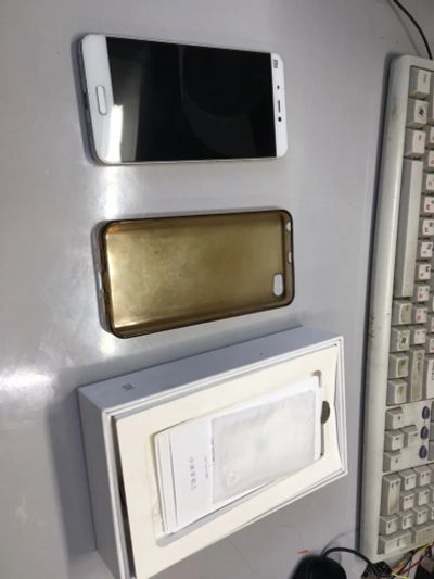 Лот: 11727122. Фото: 1. Xiaomi mi5 полный комплект. Смартфоны