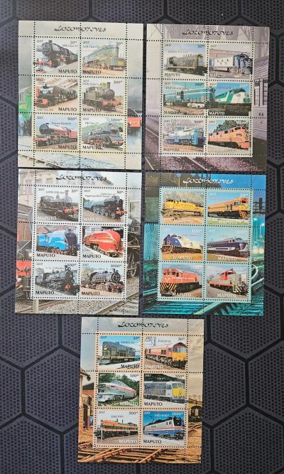Лот: 25507914. Фото: 1. Марки: Мапуту. 2017. Поезда. Локомотивы... Марки