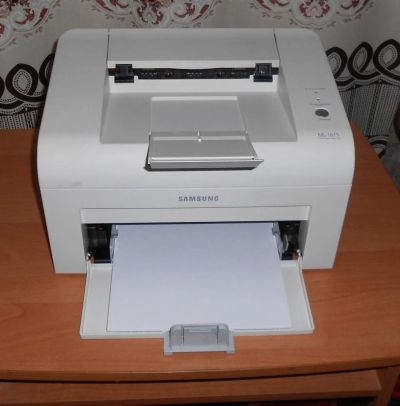 Лот: 10168282. Фото: 1. Принтер Samsung ML-1615 в отличном... Лазерные принтеры