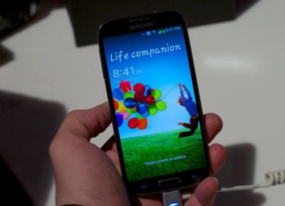Лот: 4050679. Фото: 1. Samsung Galaxy S4 (обмен). Смартфоны