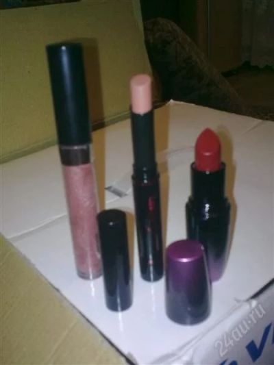 Лот: 934467. Фото: 1. Помада AVON. Унисекс парфюмерия