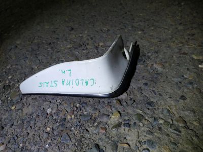 Лот: 20853638. Фото: 1. Брызговики Toyota Caldina 210... Кузов