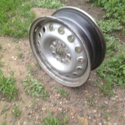 Лот: 9783956. Фото: 1. штамповка R15. Диски