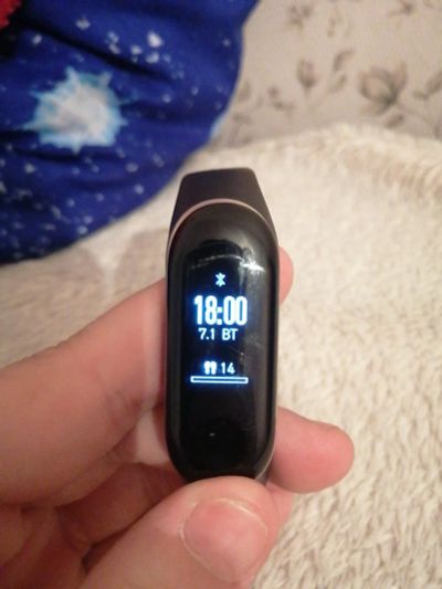 Лот: 15458659. Фото: 1. Mi band 3 фитнес трекер. Смарт-часы, фитнес-браслеты, аксессуары