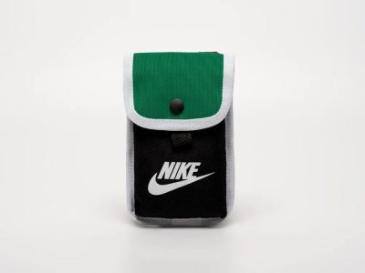 Лот: 24974125. Фото: 1. Наплечная сумка Nike. Сумки