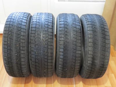 Лот: 12733572. Фото: 1. Шины зимние bridgestone blizzak... Шины