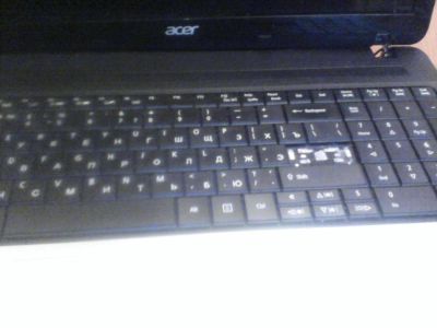 Лот: 4257912. Фото: 1. Ноутбук Acer Aspire E1-521-4502G32Mnks. Ноутбуки