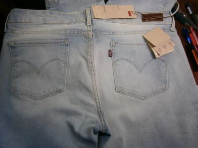 Лот: 17653382. Фото: 1. Женские джинсы Levis Skinny Coupe... Джинсы