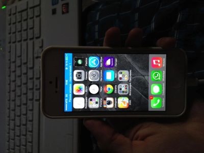Лот: 3033107. Фото: 1. iPhone 5 16GB(White). Смартфоны