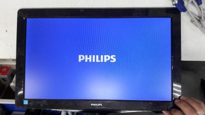 Лот: 12961014. Фото: 1. Монитор Philips 196V3LSB2/62 Уценка. ЖК-мониторы