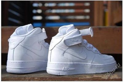 Лот: 1553244. Фото: 1. Кроссовки Nike Air Force. Кеды, кроссовки, слипоны