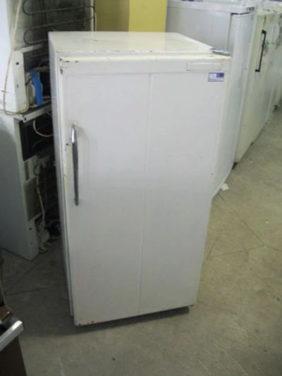 Лот: 3771914. Фото: 1. холодильник Бирюса-1 №891. Холодильники, морозильные камеры