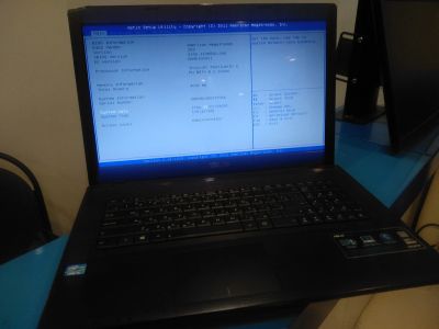 Лот: 15940679. Фото: 1. Ноутбук Asus. Ноутбуки