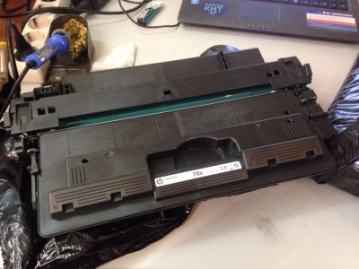 Лот: 9697512. Фото: 1. Картридж однопроходный HP Q7570A. Картриджи, расходные материалы