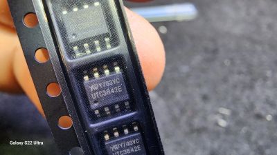 Лот: 22557133. Фото: 1. Шим контроллер питания utc3842e... Транзисторы