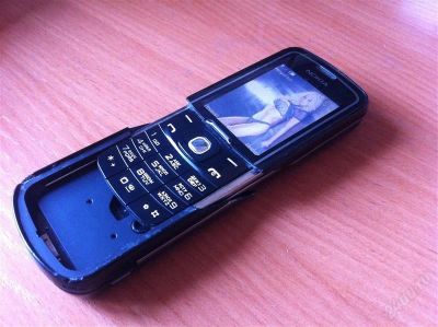 Лот: 1677846. Фото: 1. Nokia 8600 Luna. Кнопочные мобильные телефоны