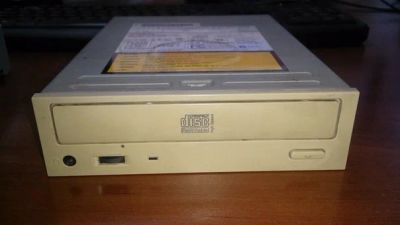 Лот: 4860149. Фото: 1. IDE СD-R/RW привод Sony CRX175A1. Приводы CD, DVD, BR, FDD