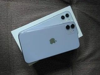 Лот: 16232706. Фото: 1. iPhone 11. Смартфоны