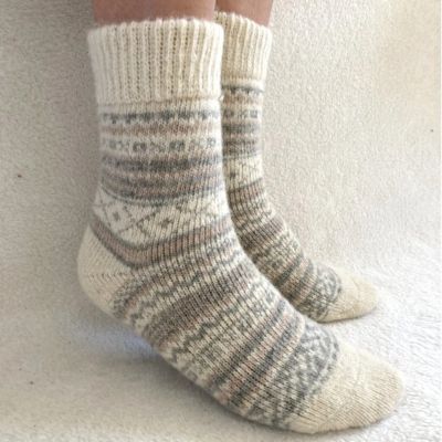 Лот: 24277460. Фото: 1. Носки для женщин, овечья шерсть... Другое (одежда, обувь, галантерея)