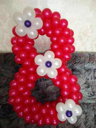 Лот: 3792813. Фото: 1. Цифра "8"+декор из воздушных шаров... Воздушные шары