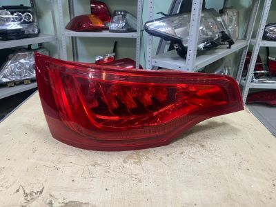 Лот: 25639747. Фото: 1. Задний левый фонарь Audi Q7 (09-15... Оптика и освещение