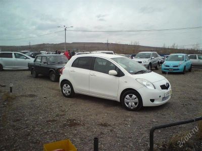Лот: 769775. Фото: 1. TOYOTA VITZ. Автомобили