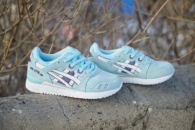 Лот: 6944868. Фото: 1. AsicsGel Lyte III (2473). Кеды, кроссовки, слипоны