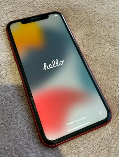 Лот: 18624046. Фото: 1. Iphone 11 256 Gb red. Смартфоны