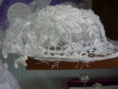 Лот: 9219037. Фото: 1. шляпка для невесты. Фаты, вуали, шляпки