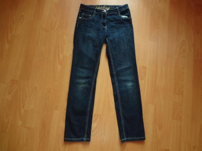 Лот: 4724787. Фото: 1. Джинсы рост 152. Брюки, шорты, джинсы