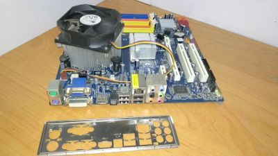 Лот: 17642317. Фото: 1. Материнская плата ASRock G41MH-GE... Материнские платы