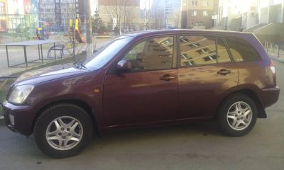 Лот: 6442042. Фото: 1. чери тиго (chery tiggo) - RAV4. Автомобили