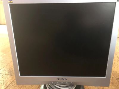 Лот: 15786997. Фото: 1. Монитор ViewSonic. ЖК-мониторы