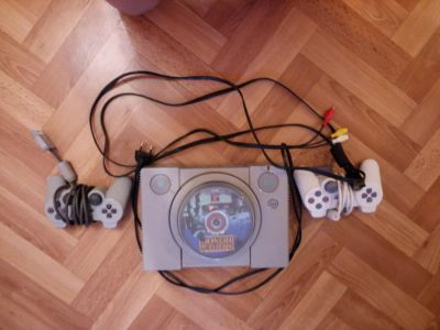 Лот: 8087626. Фото: 1. Sony Play Station 1 (Sony PlayStation... Игровые приставки, консоли
