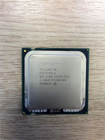 Лот: 7969379. Фото: 1. Intel Pentium D 925 3.0 ГГц... Процессоры