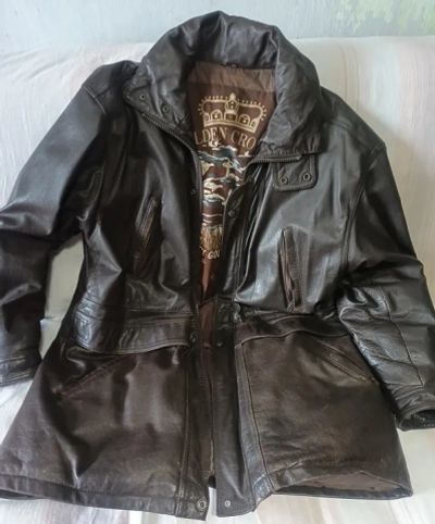 Лот: 25733816. Фото: 1. Кожаные куртки. Верхняя одежда