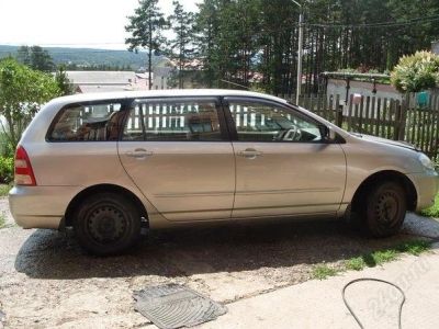 Лот: 1048791. Фото: 1. Продам Toyota Corolla Fielder... Автомобили