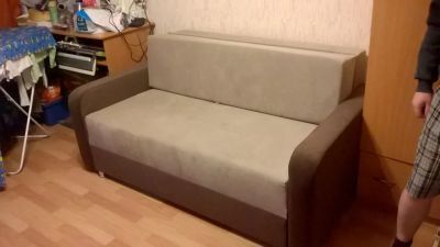 Лот: 9270105. Фото: 1. красивый новый мини диван 9. Диваны
