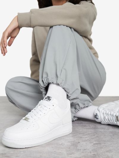 Лот: 25369816. Фото: 1. Кеды женские Nike Air Force 1... Кеды, кроссовки, слипоны
