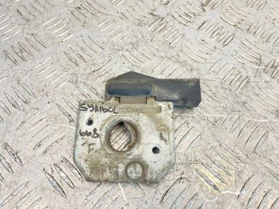 Лот: 25529920. Фото: 1. замок капота Renault Symbol LB. Двигатель и элементы двигателя