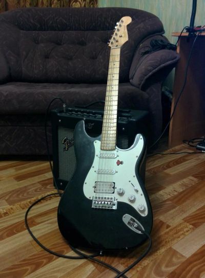 Лот: 4506145. Фото: 1. Электрогитара Fender Stratocaster... Гитары