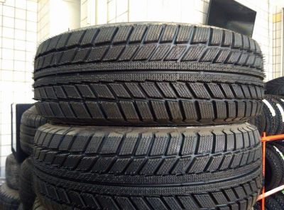 Лот: 10529882. Фото: 1. Шины 215/60 R16 Аrt snow липучка... Шины