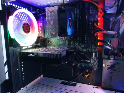 Лот: 18681250. Фото: 1. Игровой компьютер Ryzen 5 1600X... Компьютеры в сборе